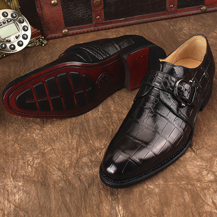 Luxury accessories for men - crocodile belt and crocodile shoes