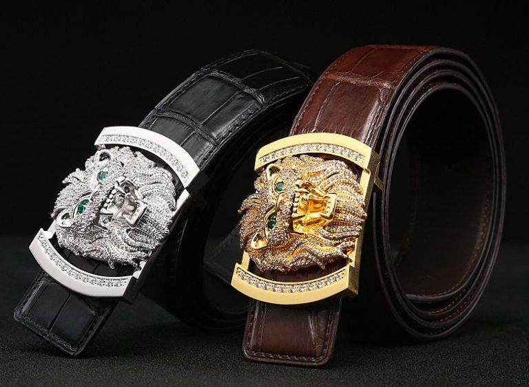Alligator Skin Belt with Natural Zircons and Lion Pattern Pin Buckle