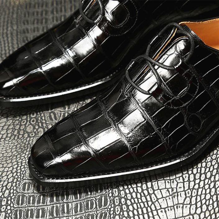 Handcrafted Genuine Alligator Leather Mens Classic Wholecut Oxford Shoes