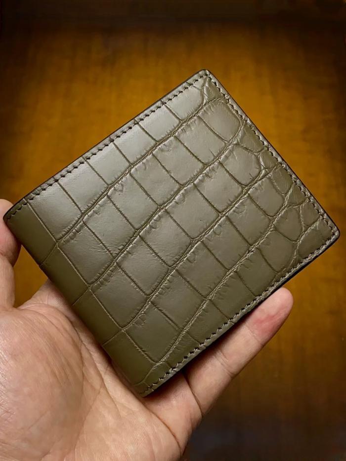 Custom Crocodile Leather Bifold Wallets Bespoke Crocodile Leather Wallets