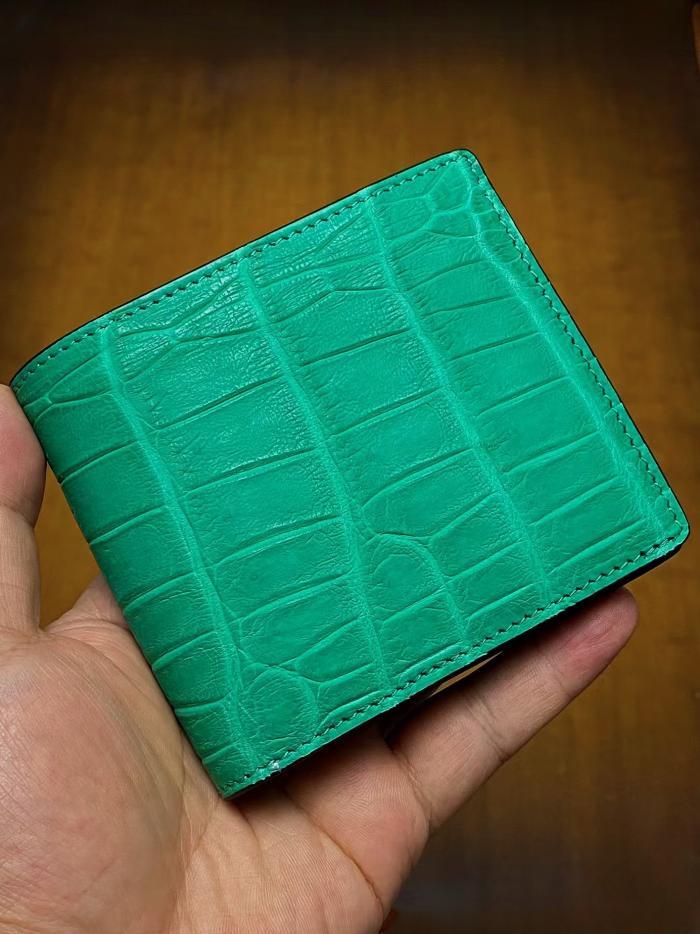 Custom Crocodile Leather Bifold Wallets - Green