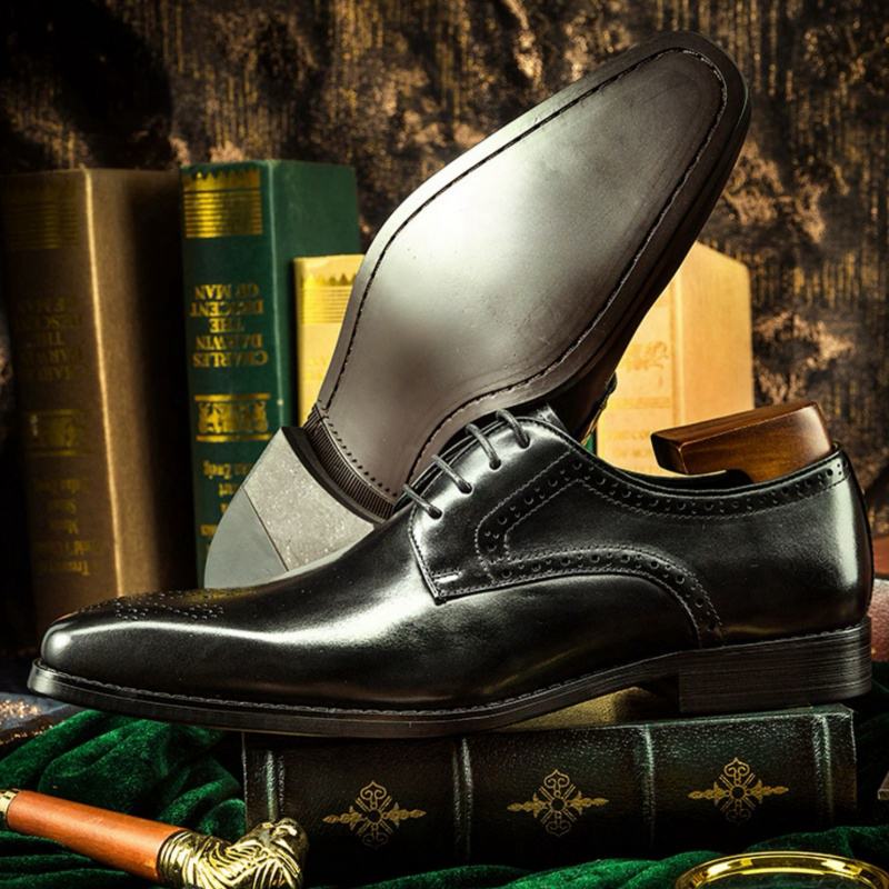 Derby Shoes - shoe types rich men usually wear in the winter season