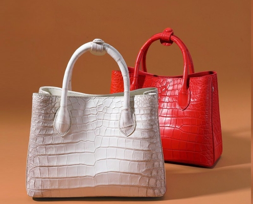 Perfect Size Purses for Petite Woman